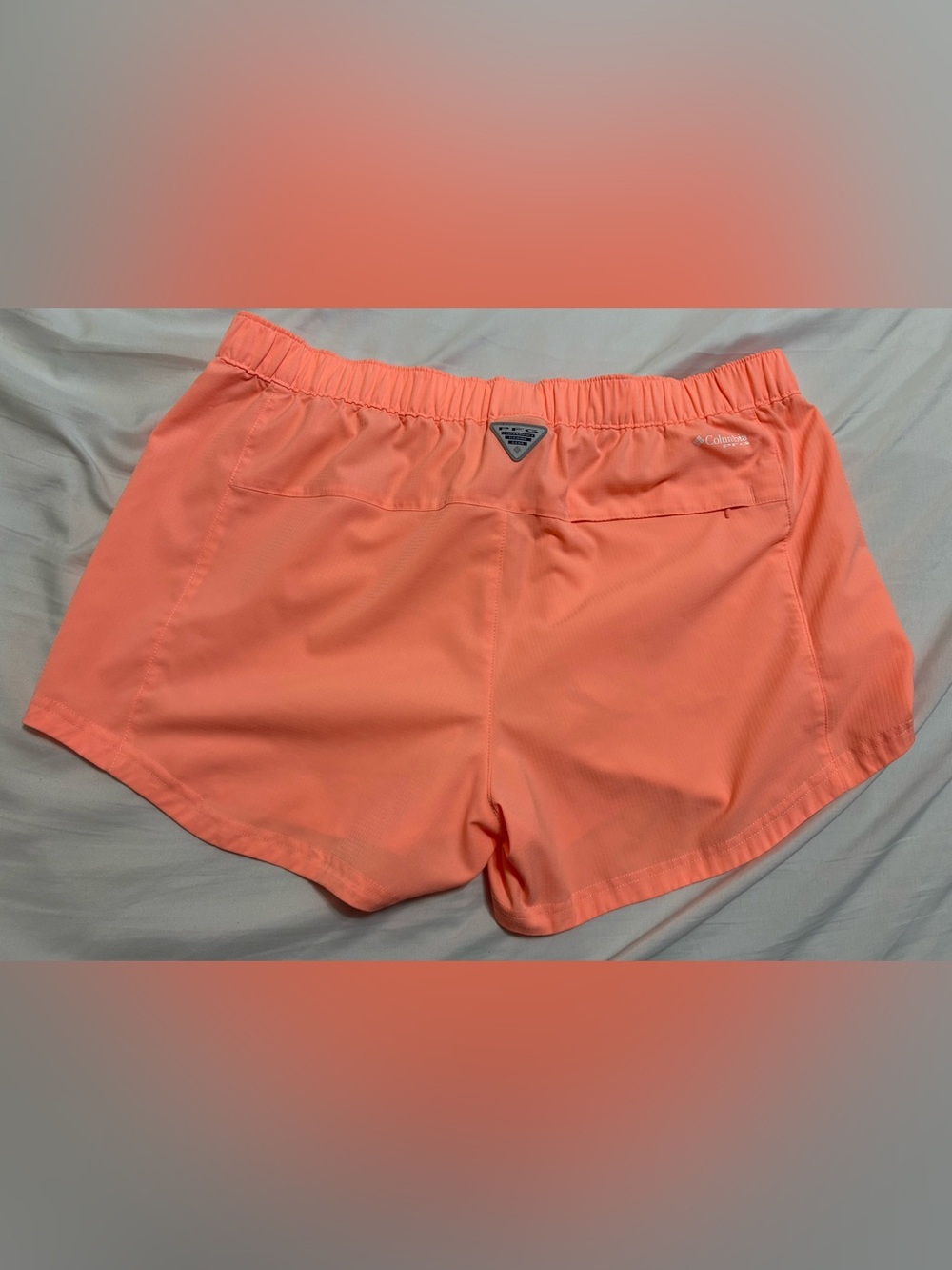 Columbia PFG Tamiami 4" Women Coral Shorts Sz L - Picture 2 of 7